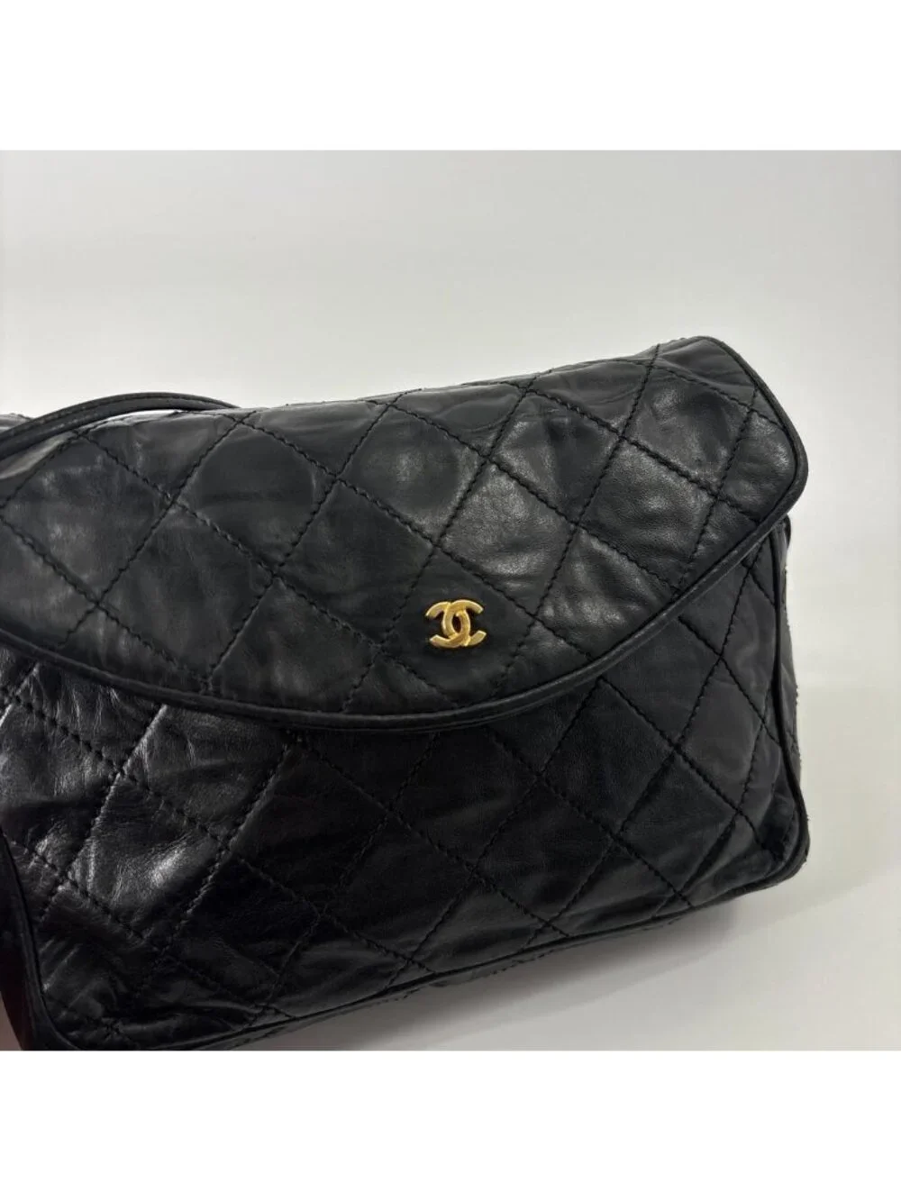 Chanel Super Lambskin Quilted Shoulder Bag Seal